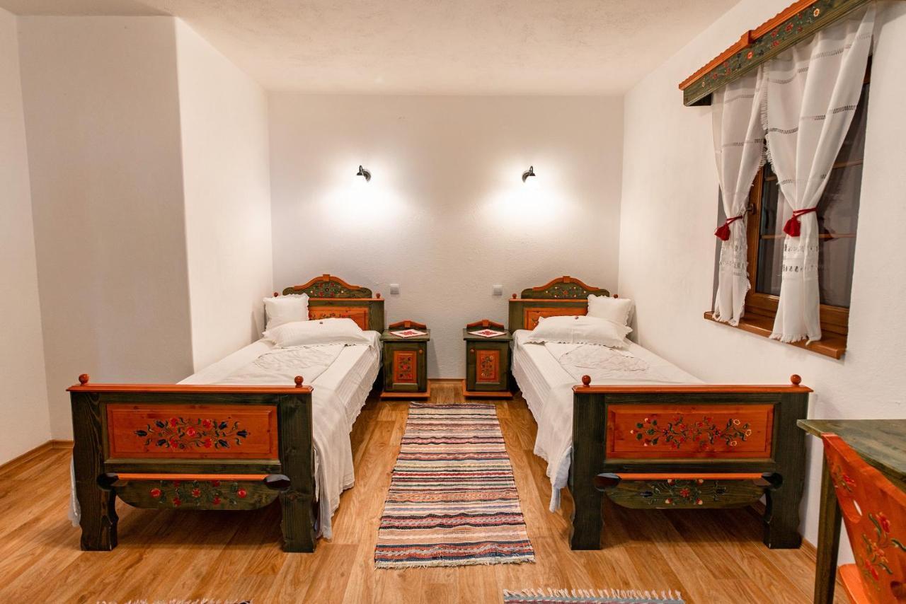 Hotel Conacul Secuiesc-Szekelyko Kuria Coltesti Exteriér fotografie