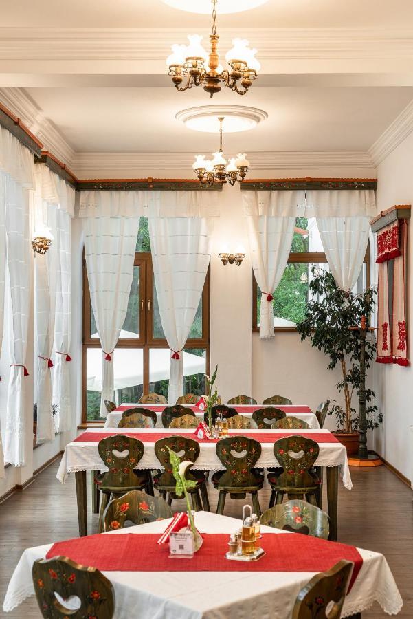 Hotel Conacul Secuiesc-Szekelyko Kuria Coltesti Exteriér fotografie