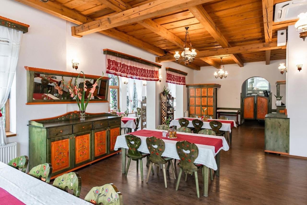 Hotel Conacul Secuiesc-Szekelyko Kuria Coltesti Exteriér fotografie
