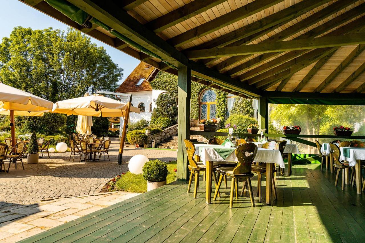 Hotel Conacul Secuiesc-Szekelyko Kuria Coltesti Exteriér fotografie